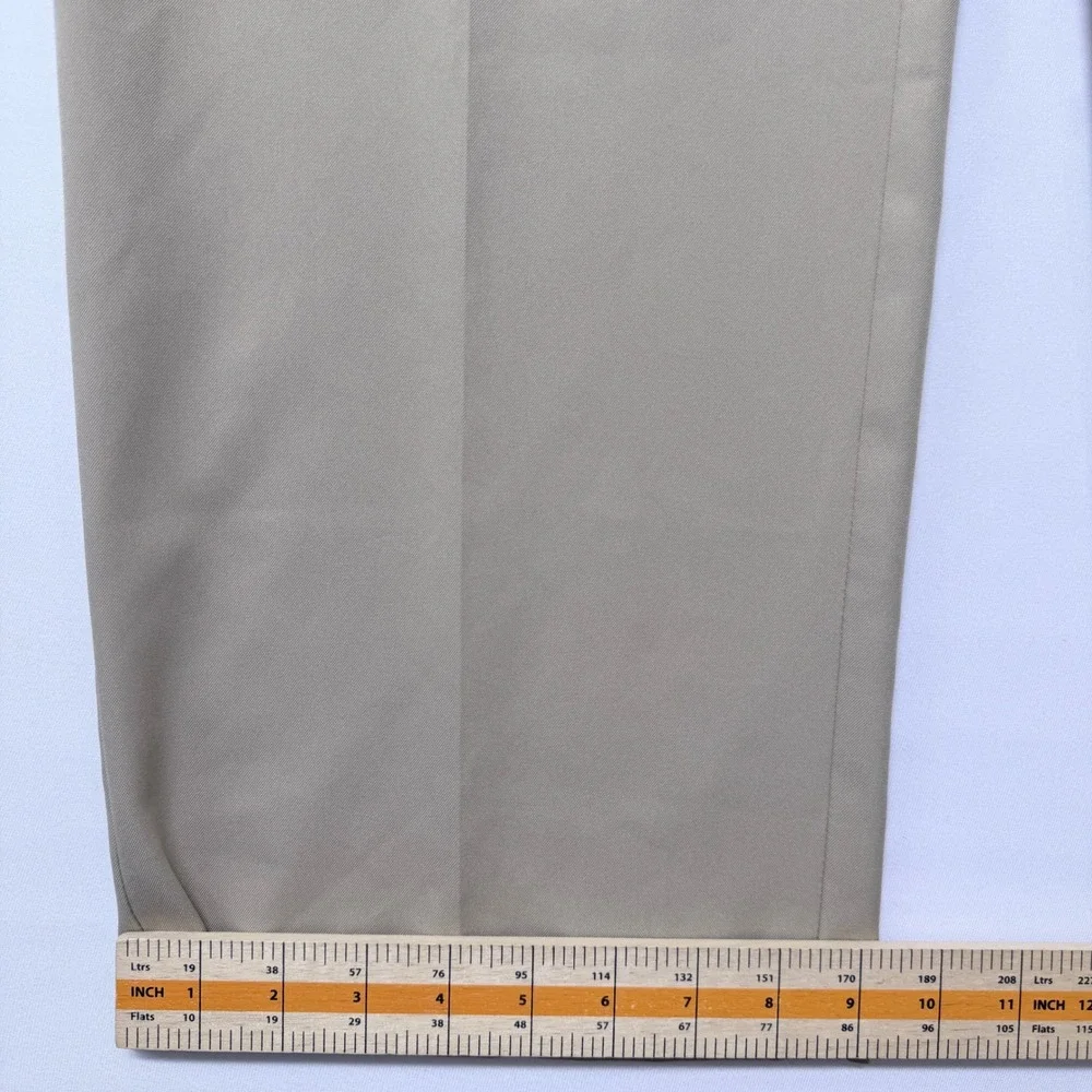 Haggar Cool18 Pro Classic Fit Pants Mens 42x30 Khaki Tan Performance Chino Golf